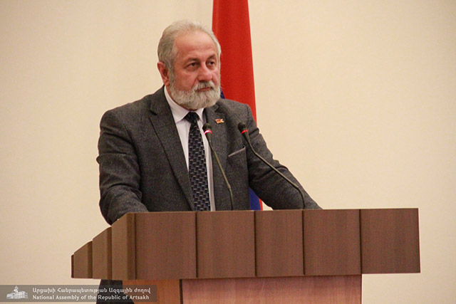 “A peace treaty is being wrapped around the neck of Armenia, Artsakh with a lower status will be “Daghl Karabakh,” it is the end of Artsakh, it is the end of Armenia”: Gagik Baghunts