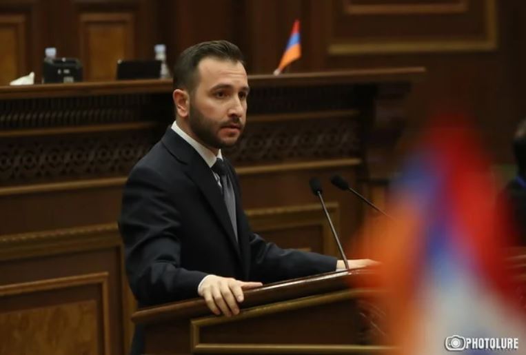 Civil Contract Faction Fully Shares the Responsibility That Prime Minister Nikol Pashinyan Has Assumed: Hayk Konjoryan