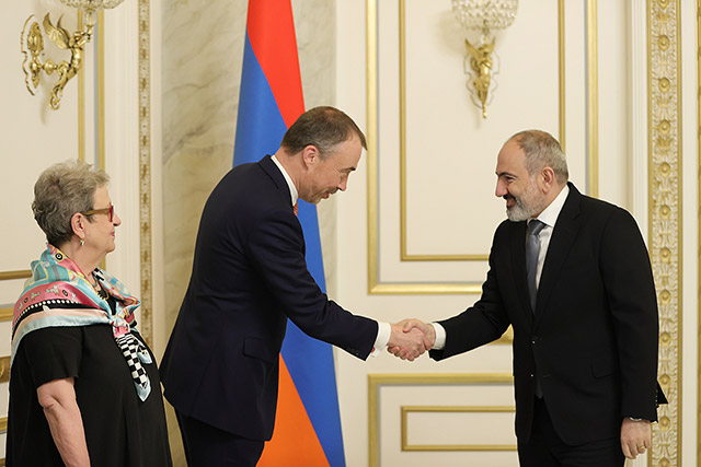 Pashinyan and Klaar stressed the need for a comprehensive settlement of the Nagorno-Karabakh conflict under the auspices of the OSCE Minsk Group Co-Chairs
