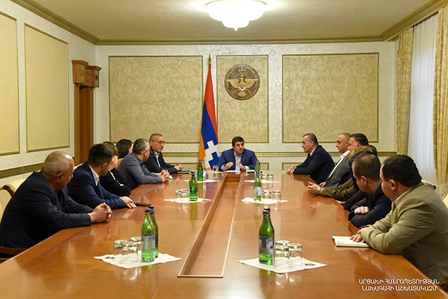 Arayik Harutyunyan met with members of the “Free Homeland-UCA”  parliamentary faction