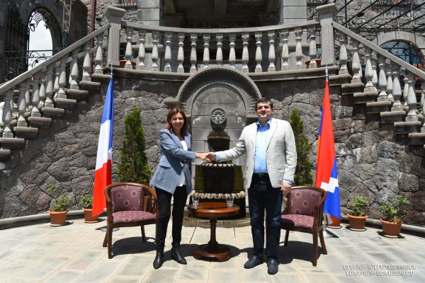 President of the Artsakh Republic Harutyunyan received the representative delegation led by Mayor of Paris Anne Hidalgo