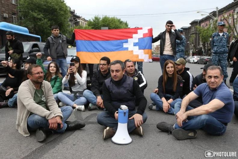 “We are not saying that we are coming to declare war on Turkey and Azerbaijan, to stop the negotiations”: Ishkhan Saghatelyan about their solution to the Artsakh issue