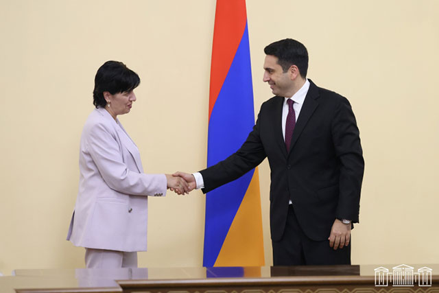 Alen Simonyan Receives Delegation of Artsakh