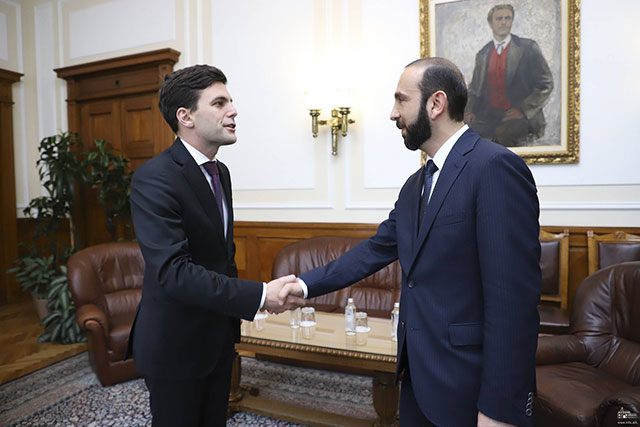 Ararat Mirzoyan presented to Nikola Minchev the reforms carried out in Armenia