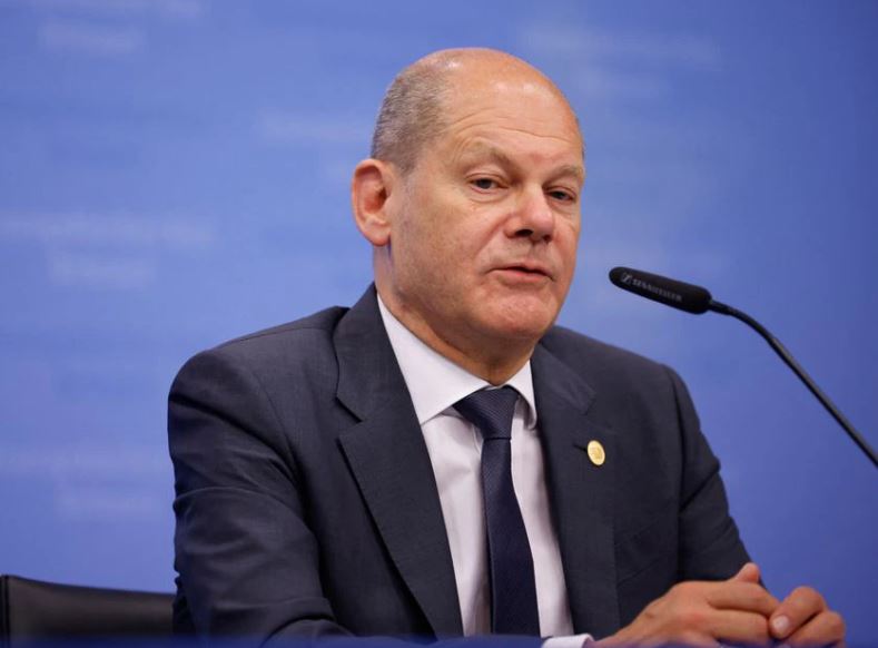 Ukraine security guarantees will not be same as for NATO members, German Chancellor Scholz says