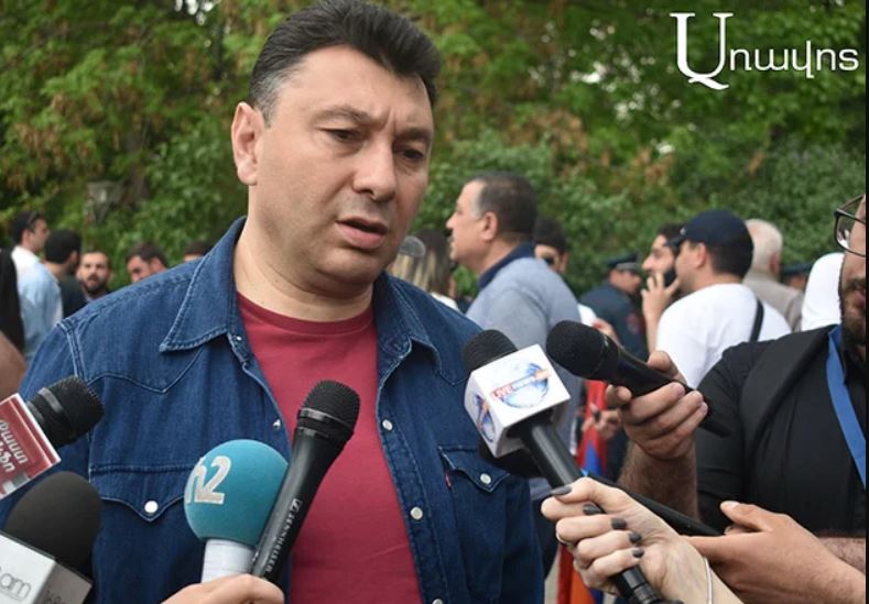 “Nikol gave Artsakh to the Turks: We are not making as much noise as because of the US ambassador’s statement. I do not protect the Ambassador”. Eduard Sharmazanov