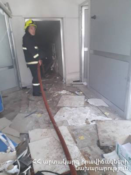 Explosion occurred in a bank in Ashtarak town (video)