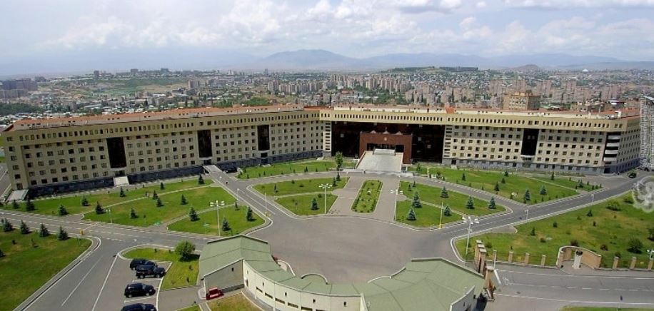 Armenian defense ministry denies Azerbaijan’s false accusations on opening fire