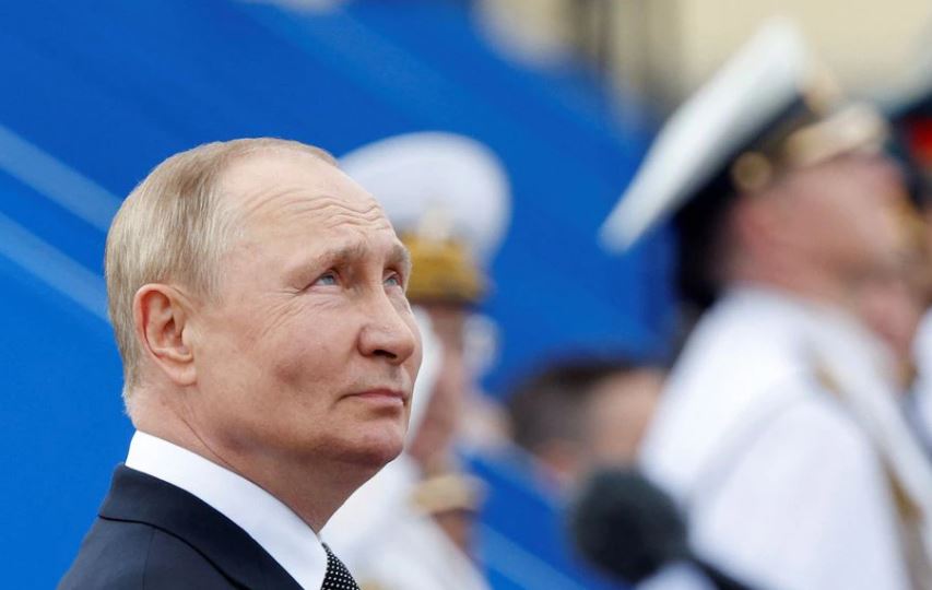 On navy day, Putin says United States is main threat to Russia