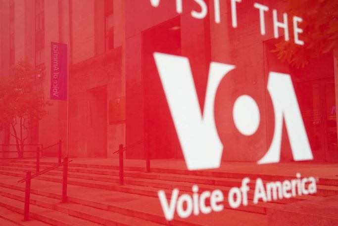 Turkey blocks websites of Voice of America and Deutsche Welle
