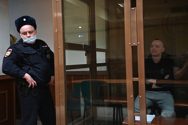 Russian prosecutor requests 24 years in prison for journalist Ivan Safronov