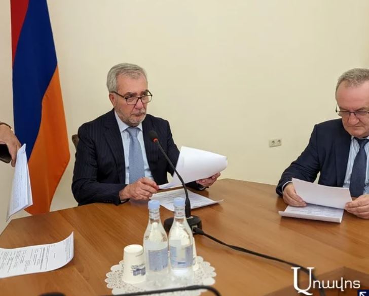 “Even I’m telling you a secret: during the war, there was no decision to take them out of the barracks until the 26th of the month”: Andranik Kocharyan