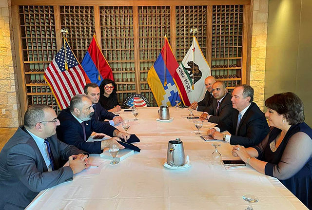 Foreign Minister David Babayan Met with U.S. Congressman Adam Schiff