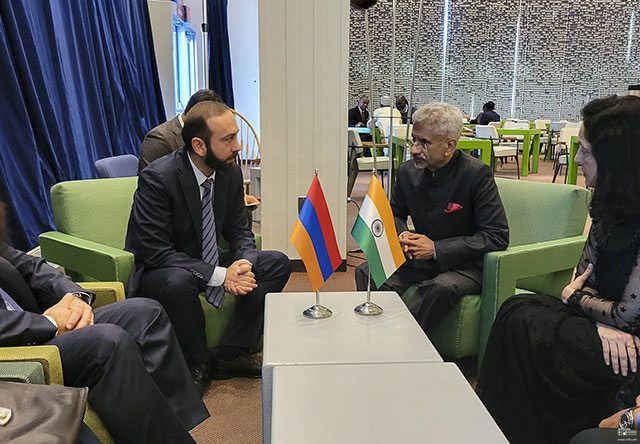 Mirzoyan presented to Foreign Minister of India the consequences of the large-scale aggression unleashed by Azerbaijan against the sovereign territory of Armenia