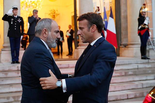 Emmanuel Macron emphasized the importance of the uninterrupted operation of the Lachin Corridor