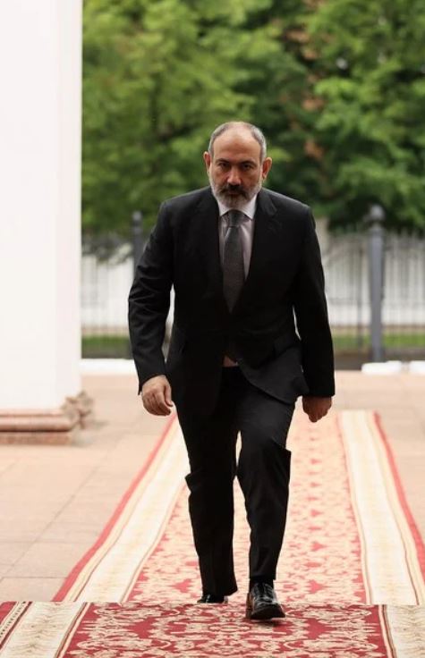 Pashinyan to pay working visit to Russia