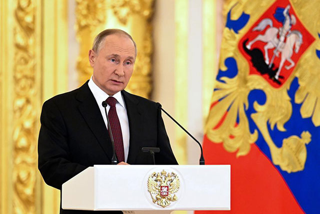 Putin is open to talks and diplomacy on Ukraine, Kremlin says