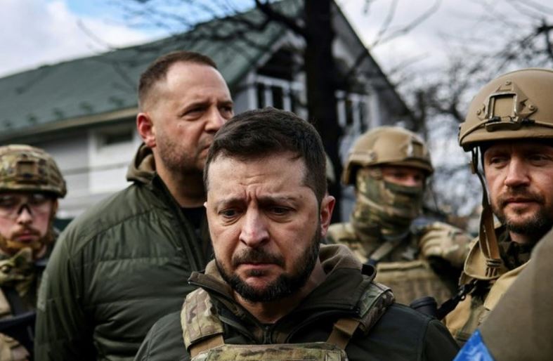 How is Zelensky different from Pashinyan?