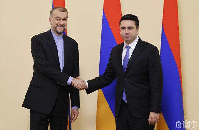 ‘Iran is against the obstacles towards the border with friendly Armenia or transit road’-Hossein Amirabdollahian