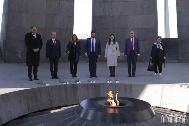 French Parliamentarians Visit Tsitsernakaberd Memorial Complex: We should remember the past, so that such a tragedy does not happen again