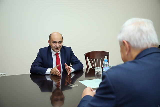 Edmon Marukyan briefed Andrzej Kasprzyk on the consequences of the latest aggression unleashed by Azerbaijan against the sovereign territory of the Republic of Armenia
