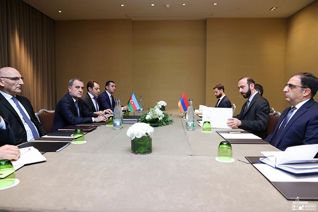Armenia, Azerbaijan have mutual understanding on unblocking of transportation routes under sovereignty of countries