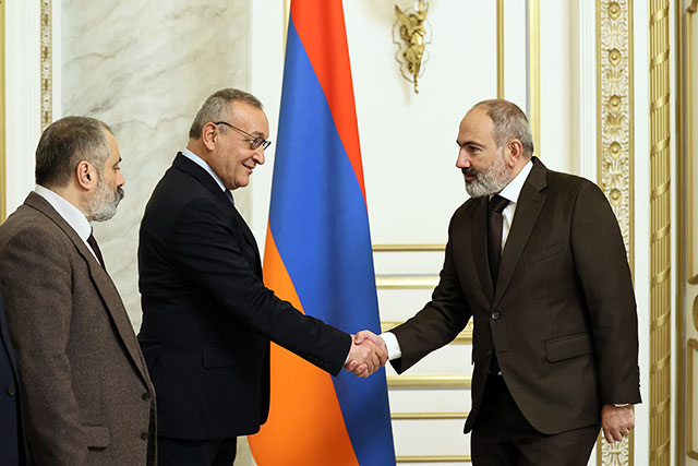 Nikol Pashinyan noted that all the information about the discussions will be provided to the Artsakh partners