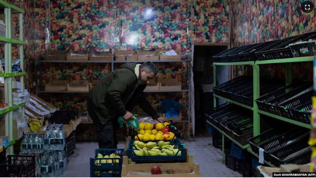 Karabakh Tightens Dining Restrictions As Food Shortage Worsens