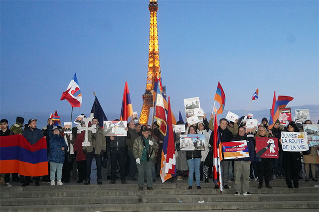 French Armenians support Artsakh