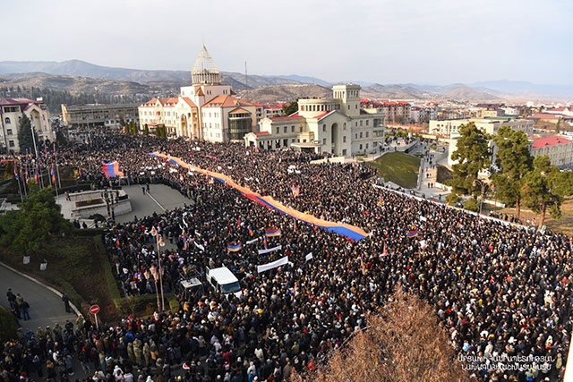 Thousands rally in Stepanakert to demand opening of Lachin corridor (Video, photos)