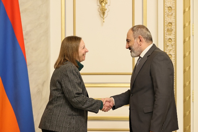 PM Pashinyan holds farewell meeting with the US Ambassador to Armenia Lynne Tracy