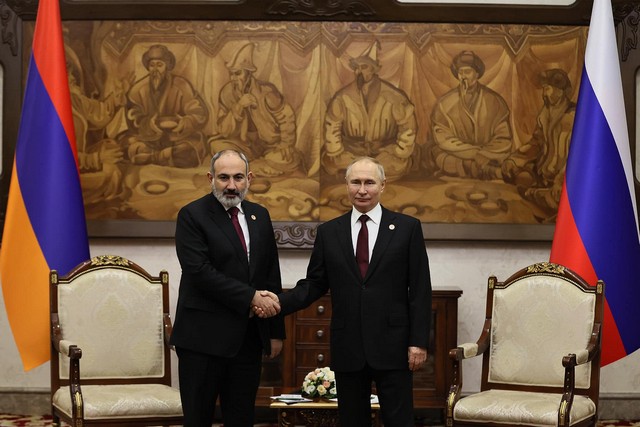 The main issue in our region continues to be the settlement of Nagorno-Karabakh issue: Nikol Pashinyan, Vladimir Putin meet in Bishkek