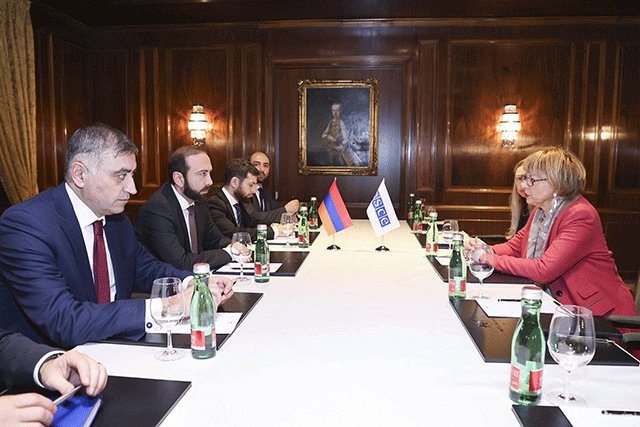 Mirzoyan touched upon the situation in Nagorno-Karabakh resulting from the blockade of the Lachin Corridor, emphasizing that Azerbaijan seeks to subject Armenians of Nagorno-Karabakh to ethnic cleansing