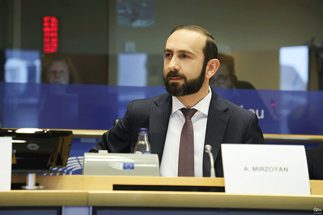“Azerbaijan expects Armenia to only accept all its demands, and when not getting it, Azerbaijan uses all possible instruments of pressure”: Ararat Mirzoyan