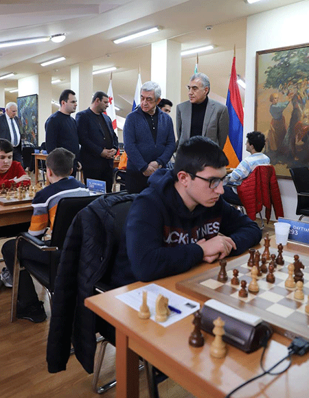 Serj Sargsyan and Taron Margaryan visited the Chess Academy of Armenia