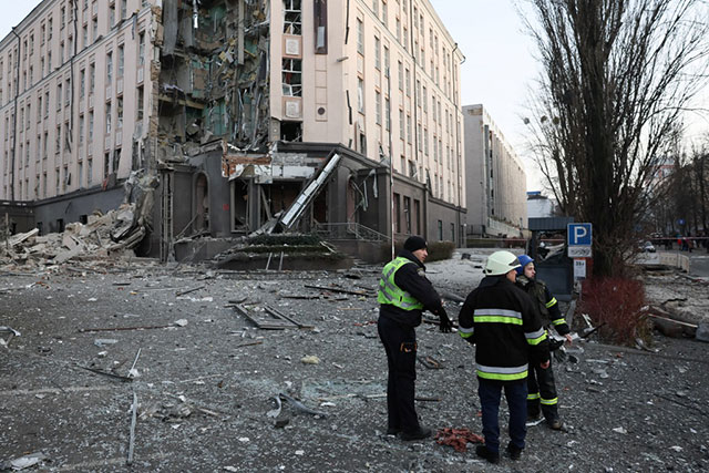 At least 3 journalists injured by Russian shelling in Ukraine