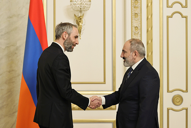 The Armenian Government values cooperation with the Czech Republic both in the political and economic spheres