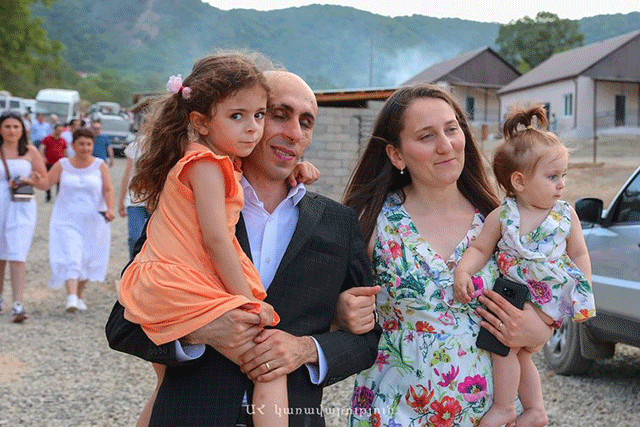 How the blockade of Nagorno-Karabakh is hurting the families it divides