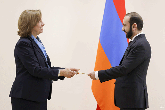 The newly-appointed U.S. Ambassador to Armenia handed over a copy of her credentials to the Minister of Foreign Affairs of Armenia