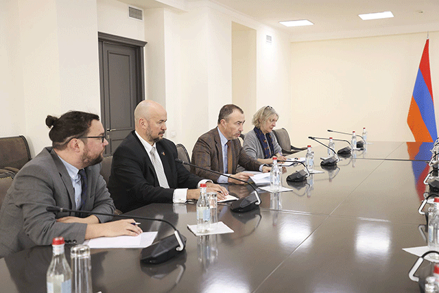 The imperative of the settlement of the humanitarian situation in Nagorno-Karabakh resulting from the blockade of the Lachin corridor by Azerbaijan was emphasized