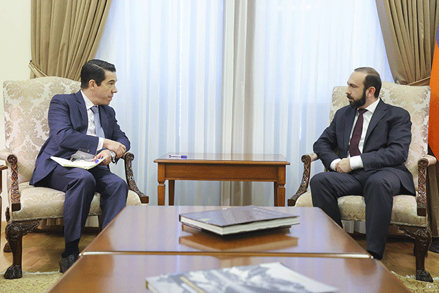 Ararat Mirzoyan and Fabio Vaz Pitaluga exchanged views on the expanding political dialogue between Armenia and Brazil and a wide range of issues of the Armenian-Brazilian bilateral agenda