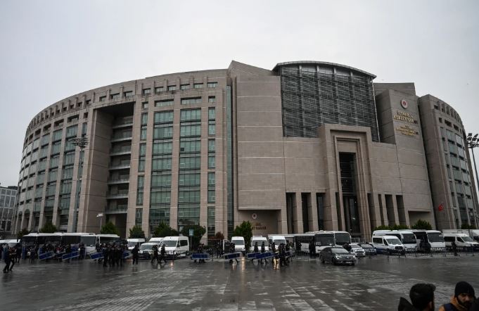 Turkish courts find 2 journalists guilty on terror charges