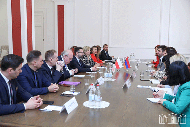 Sargis Khandanyan highlights development of Armenian-Polish inter-parliamentary relations