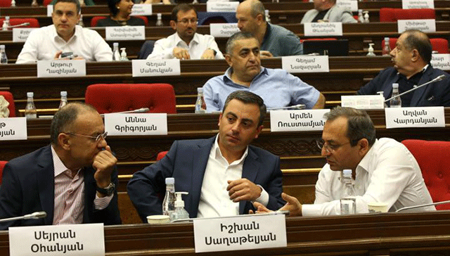The opposition was urged not to mention the names of Garegin Nzhdeh and Andranik as ARF members