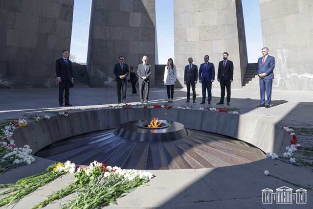 Delegation of National Council of Slovakia lays flowers at eternal fire perpetuating victims of Armenian Genocide