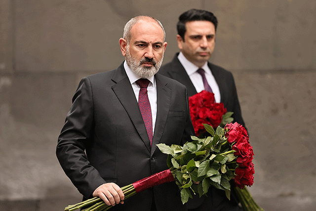 Nikol Pashinyan pays tribute to the memory of the victims of the Armenian Genocide in Tsitsernakaberd (Photo series)
