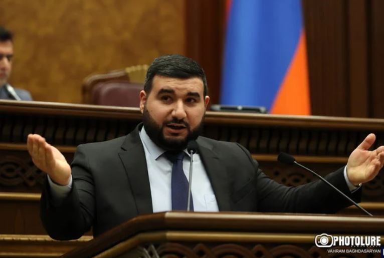 “Do people not know where those defectors were kept? Does no one know in which fortress several thousand were kept in this country?” Official deputy: About 11 thousand deserters