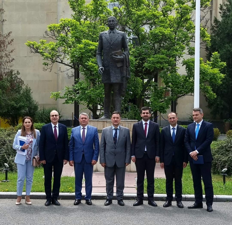The members of the RA NA delegation greatly highlighted the role of Romania in the deployment of the EU civil observation group