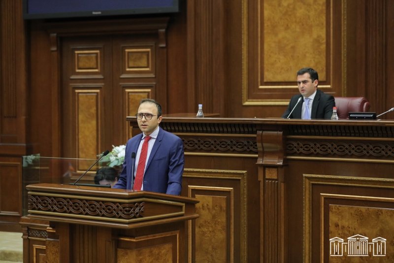 Parliament debates annual report on activity of RA Central Bank