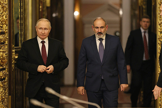 “He and I communicate, we have no problems with Armenia here, nor have we any problems with Prime Minister Pashinyan”-Vladimir Putin